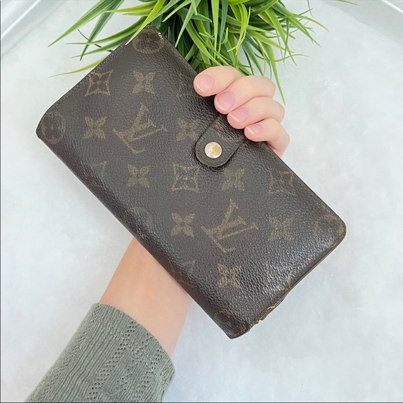 ā
AUTHENTICā
LOUIS VUITTON WALLET